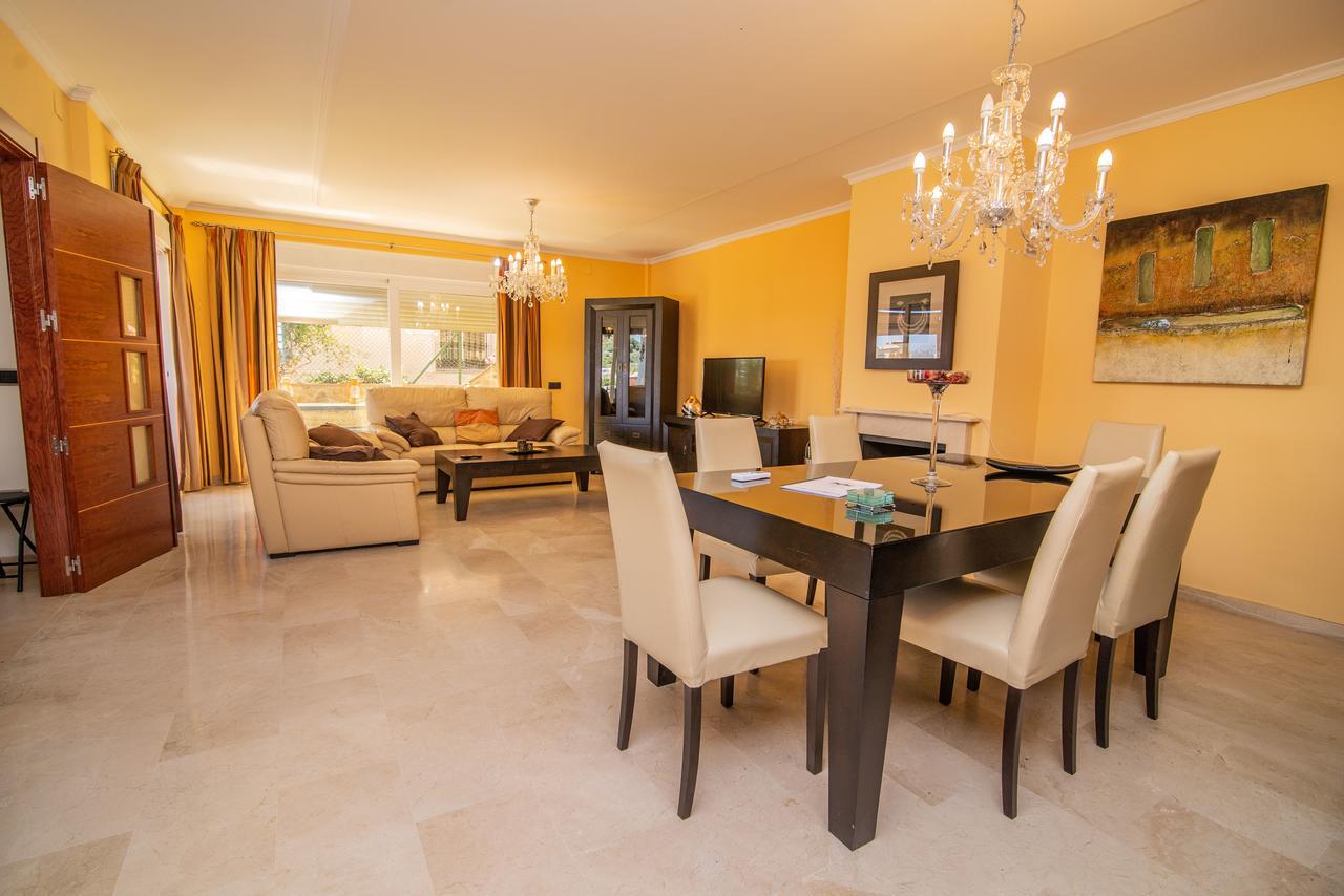 "Ample Villa At Benalmadena Coast" Экстерьер фото